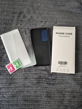 S25 Armour Phone Case And Clear Glass Screen Protector
